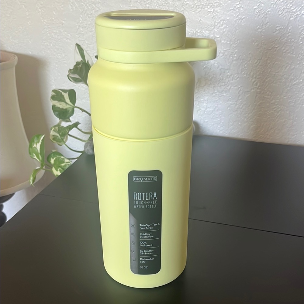 BrüMate 35ox Rotera Prickly Pear, Touch-Free Water Bottle